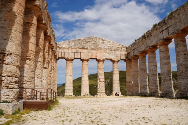 Stunning view of the ancient Doric temple in Segesta, Sicily, on a sunny day.